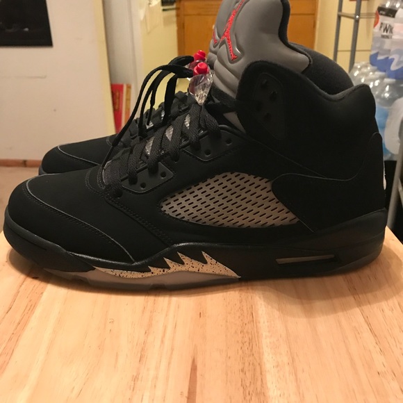 Jordan Shoes - Retro Jordan metallic 5s